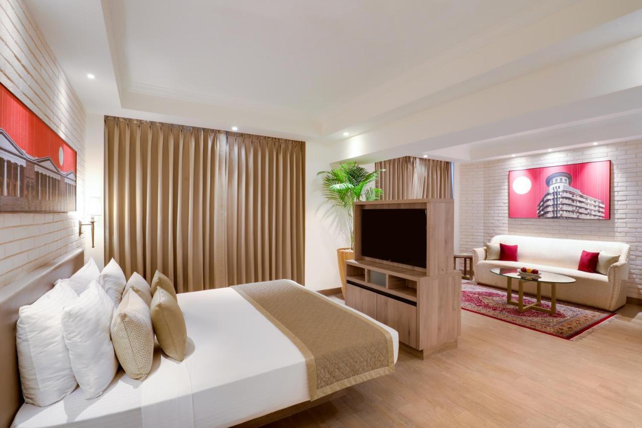 Отель Lemon Tree Premier, Mumbai International Airport Экстерьер фото